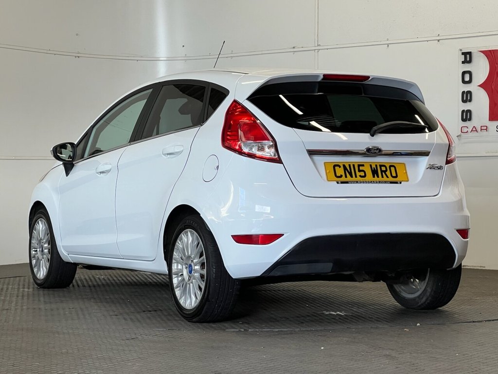 Used Ford Fiesta 2015 for sale - 76740071: Photo 5