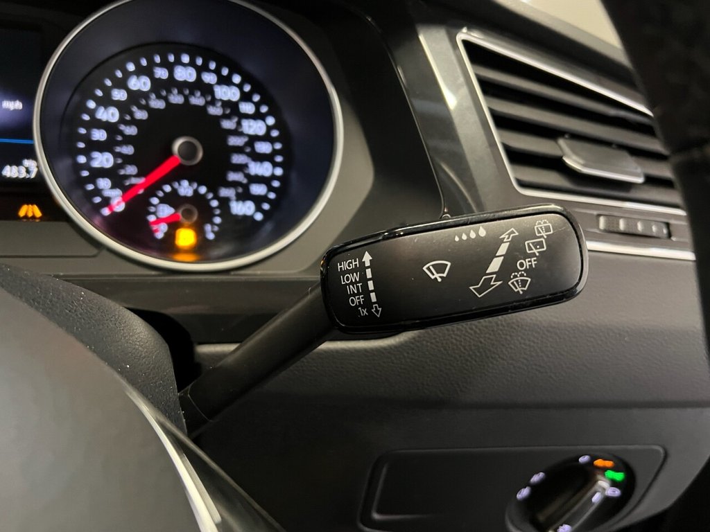 Used Volkswagen Tiguan 2020 for sale - 76367857: Photo 34