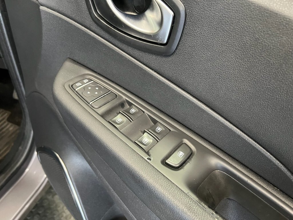 Used Renault Captur 2018 for sale - 77477592: Photo 18