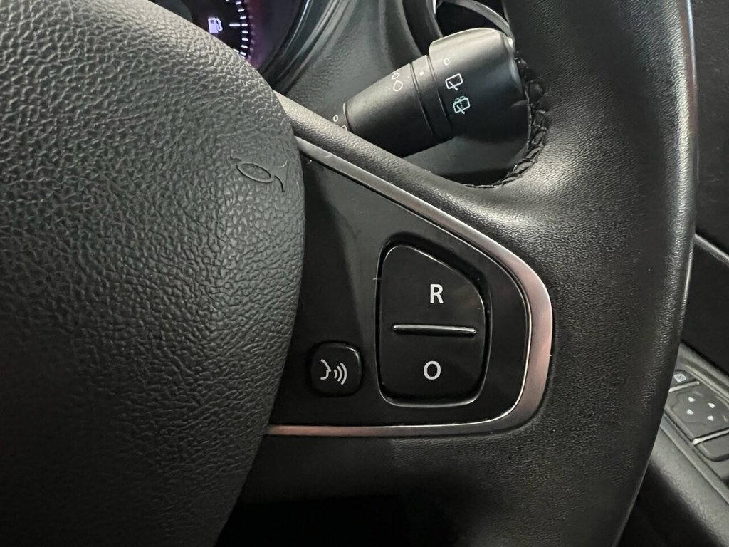 Used Renault Captur 2018 for sale - 77477592: Photo 26