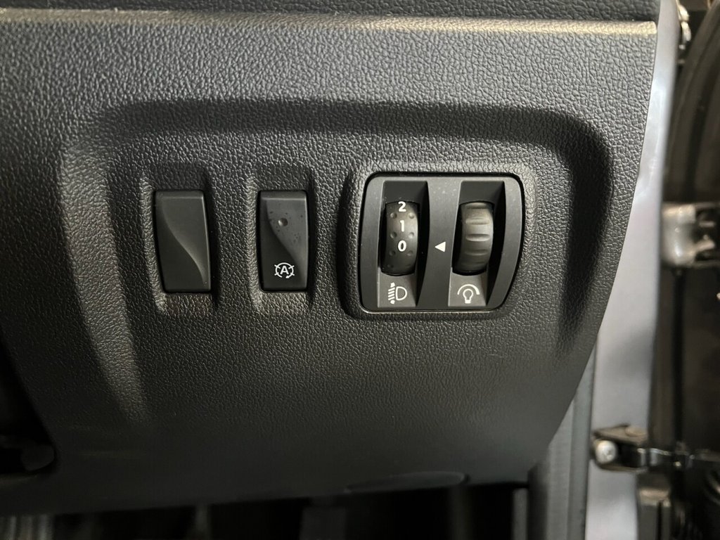 Used Renault Captur 2018 for sale - 77477592: Photo 28