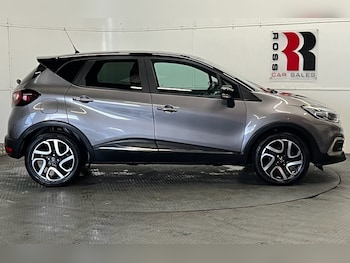 Used Renault Captur 2018 for sale - 77477592: Photo
