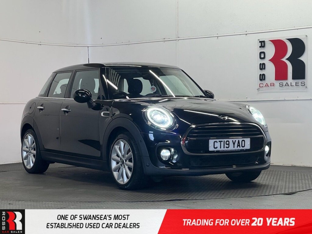 Used MINI Hatch 2019 for sale - 77408150: Photo 1