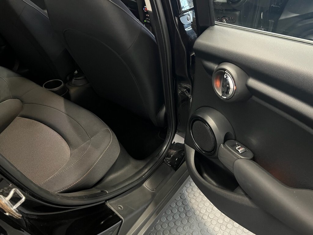 Used MINI Hatch 2019 for sale - 77408150: Photo 16
