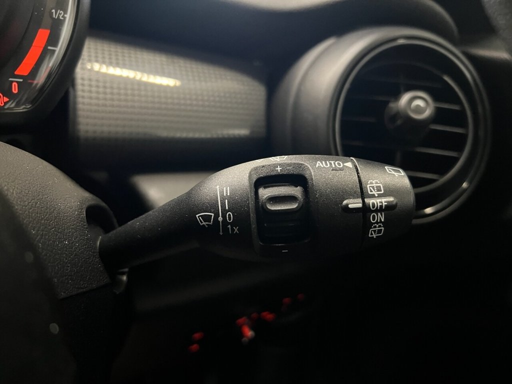 Used MINI Hatch 2019 for sale - 77408150: Photo 32