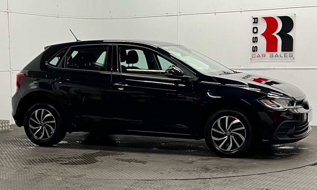 Used Volkswagen Polo 2021 for sale - 76470441: Photo 2