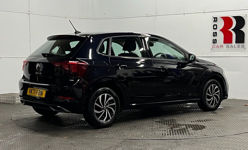 Used Volkswagen Polo 2021 for sale - 76470441: Photo 3