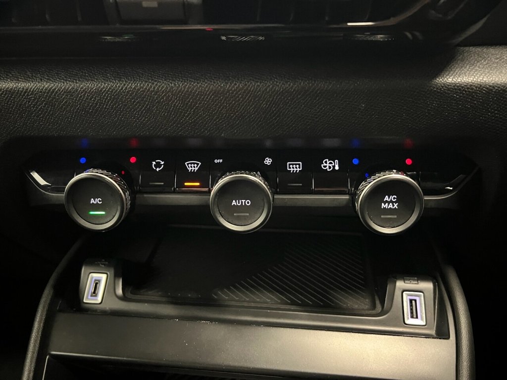 Used Citroen C4 2021 for sale - 76724412: Photo 25