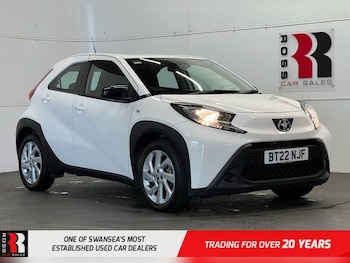 2022 (22) - 1.0 VVT-i Pure Hatchback 5dr Petrol Manual Euro 6 (s/s) (72 ps)