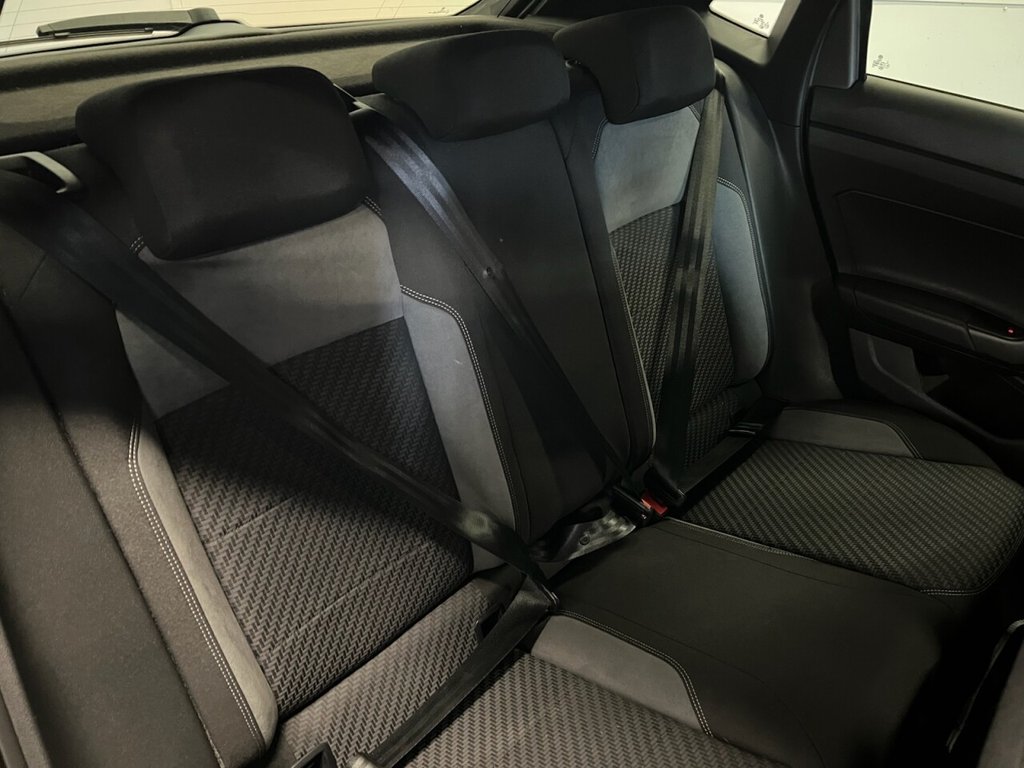 Used Volkswagen Polo 2018 for sale - 77477443: Photo 17