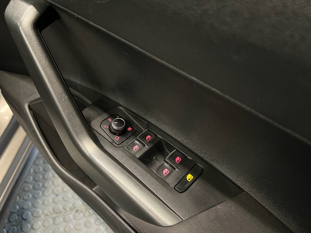 Used Volkswagen Polo 2018 for sale - 77477443: Photo 23