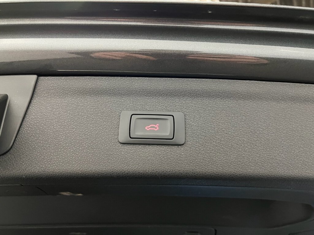 Used Audi Q3 2018 for sale - 76725053: Photo 15