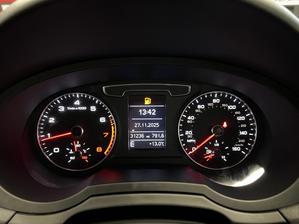 Used Audi Q3 2018 for sale - 76725053: Photo 31