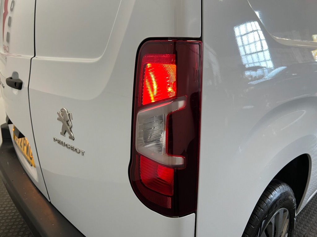 Used Peugeot Partner 2022 for sale - 76439152: Photo 11