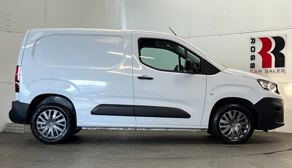 Used Peugeot Partner 2022 for sale - 76439152: Photo 2