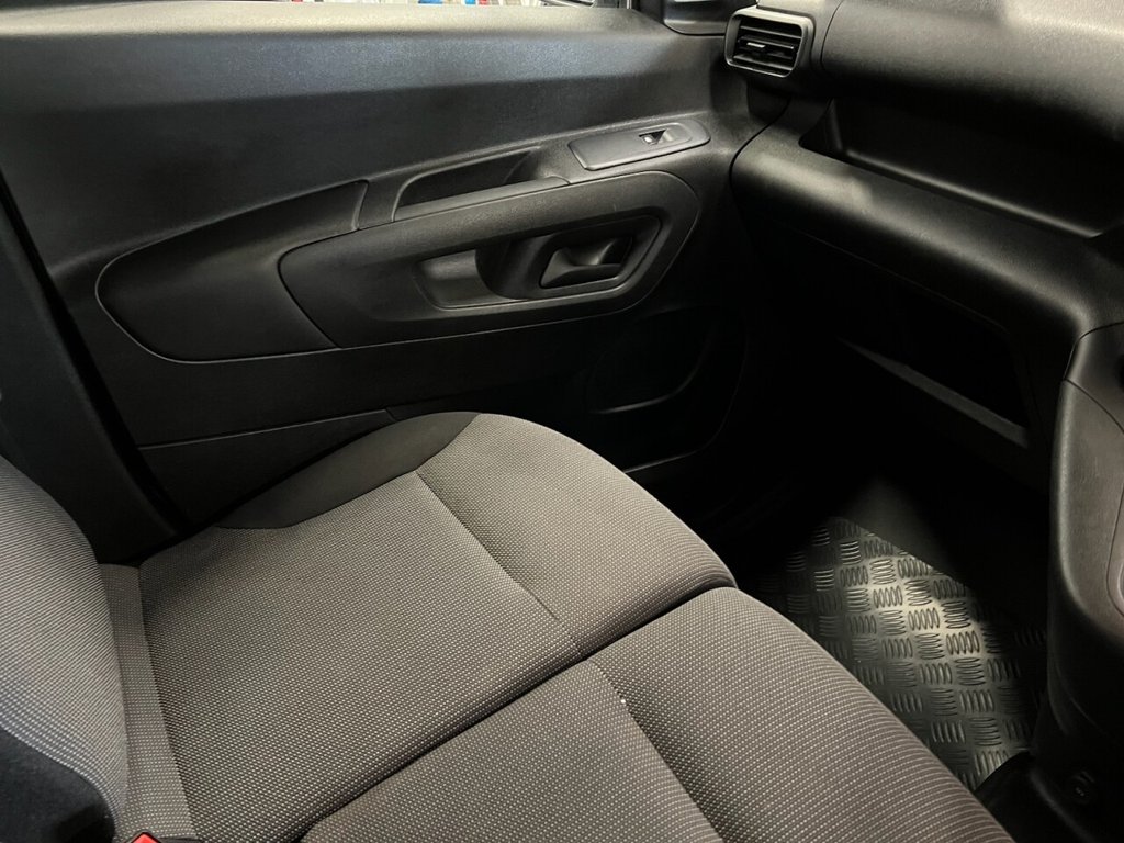 Used Peugeot Partner 2022 for sale - 76439152: Photo 29