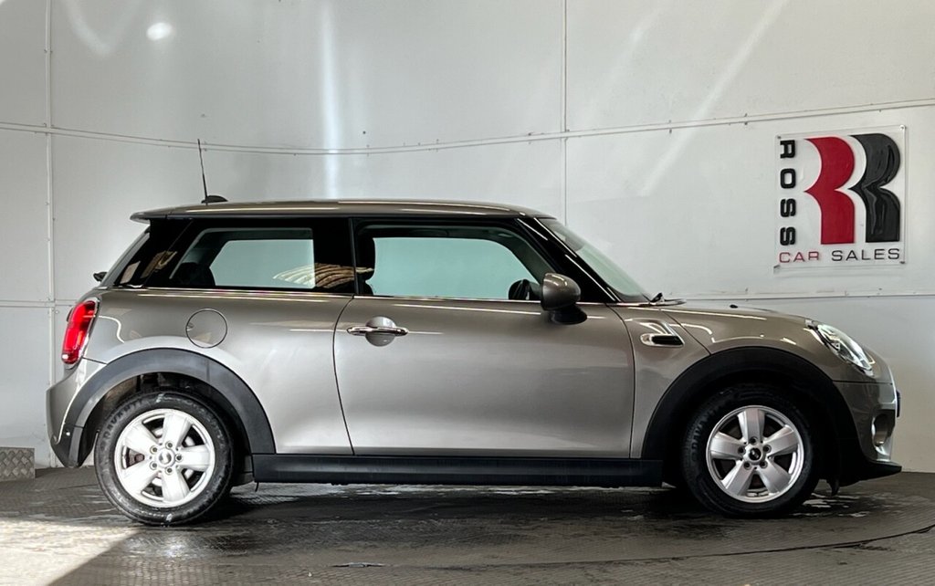 Used MINI Hatch 2019 for sale - 76386678: Photo 2