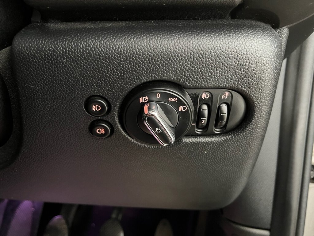 Used MINI Hatch 2019 for sale - 76386678: Photo 33