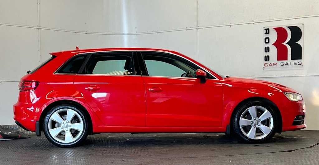 Used Audi A3 2015 for sale - 76798067: Photo 2