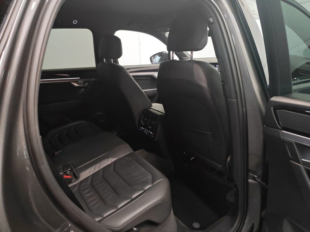 Used Volkswagen Touareg 2018 for sale - 77780270: Photo 16