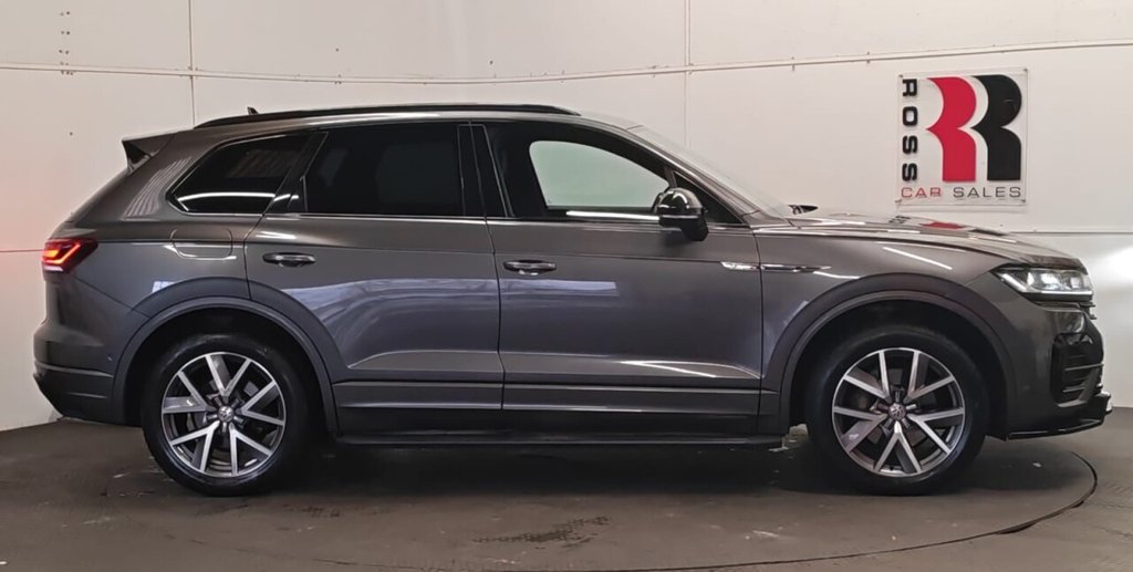 Used Volkswagen Touareg 2018 for sale - 77780270: Photo 2