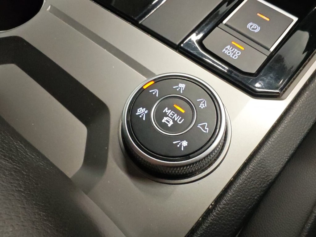 Used Volkswagen Touareg 2018 for sale - 77780270: Photo 28