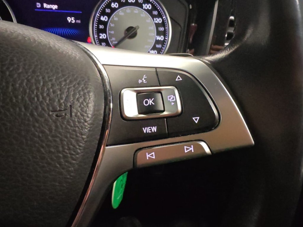 Used Volkswagen Touareg 2018 for sale - 77780270: Photo 30