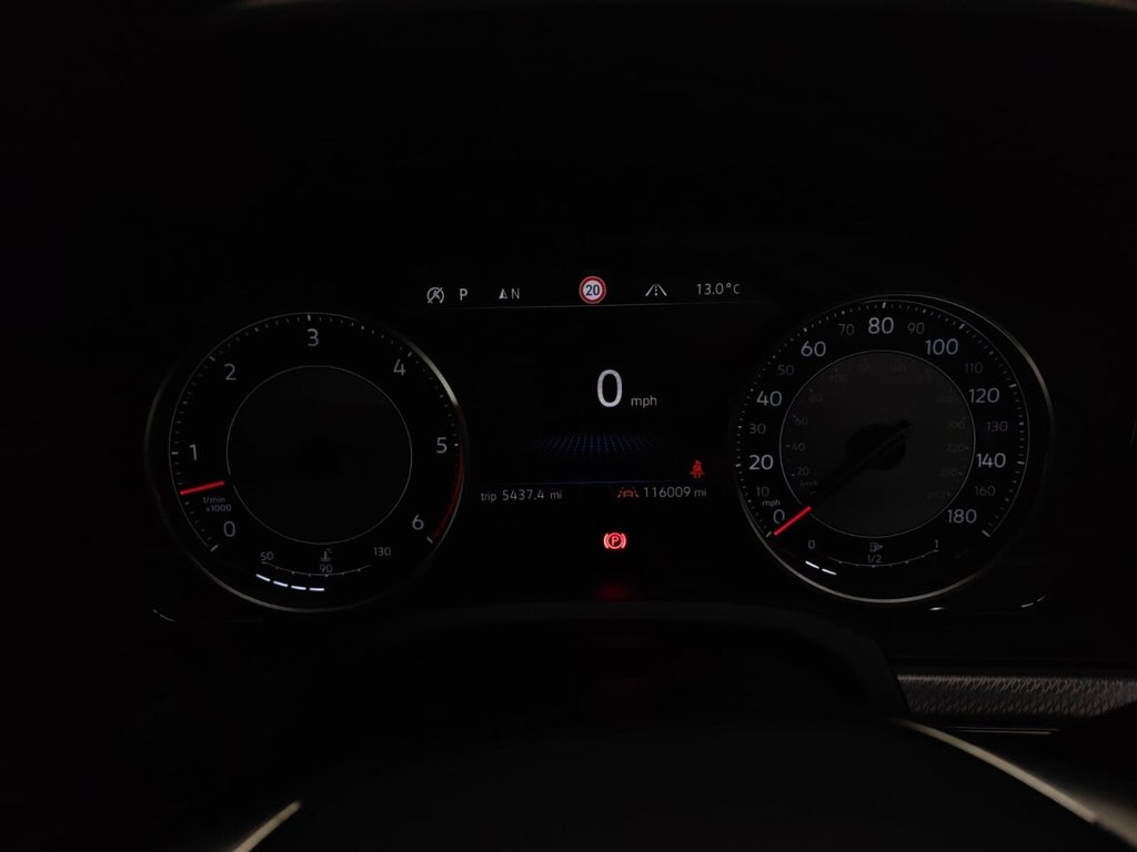 Used Volkswagen Touareg 2018 for sale - 77780270: Photo 32