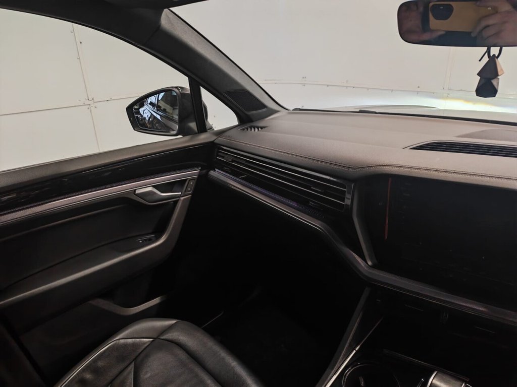 Used Volkswagen Touareg 2018 for sale - 77780270: Photo 33