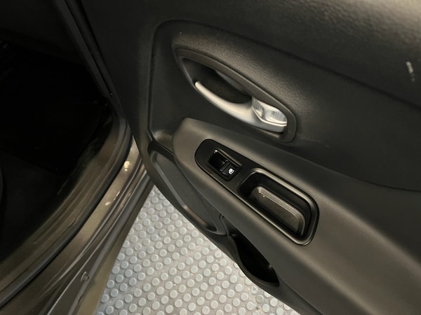 Used Jeep Renegade 2020 for sale - 75666513: Photo 18