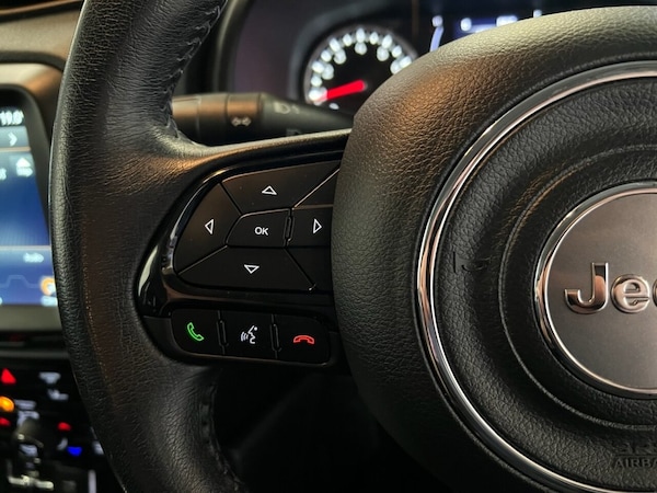 Used Jeep Renegade 2020 for sale - 75666513: Photo 32