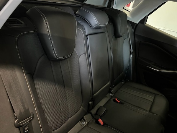 Used Vauxhall Grandland X 2018 for sale - 76048501: Photo 18