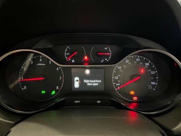 Used Vauxhall Grandland X 2018 for sale - 76048501: Photo 32