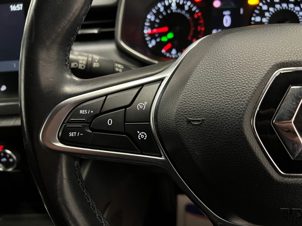 Used Renault Clio 2020 for sale - 77368850: Photo 33