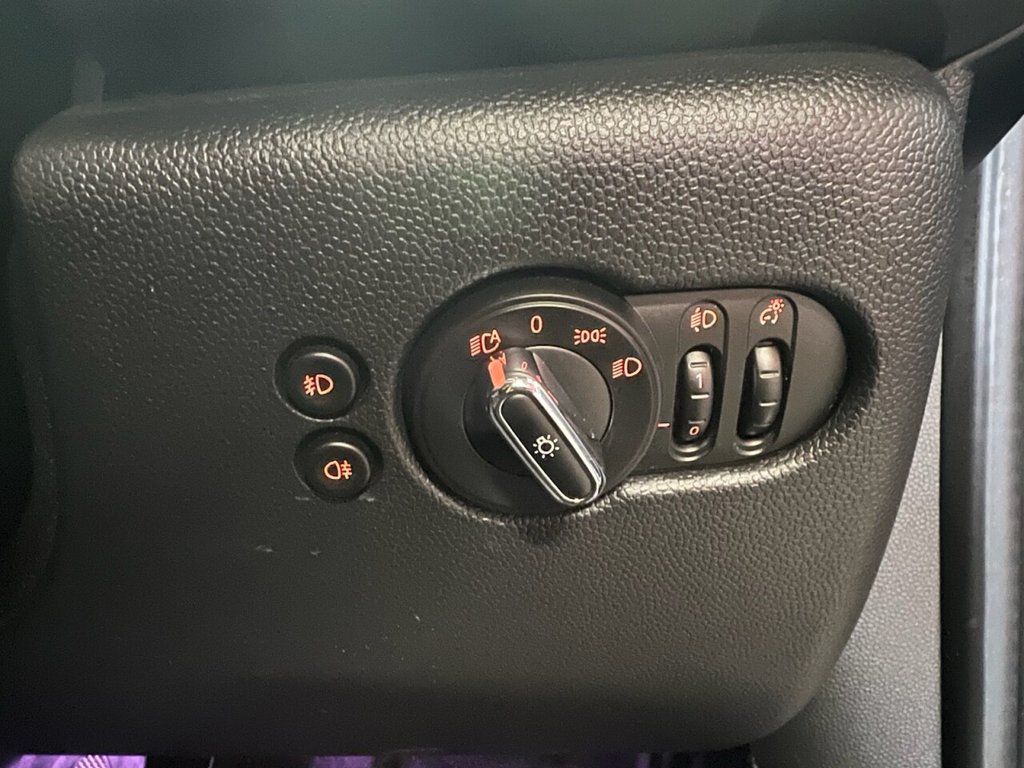 Used MINI Hatch 2017 for sale - 77327765: Photo 30