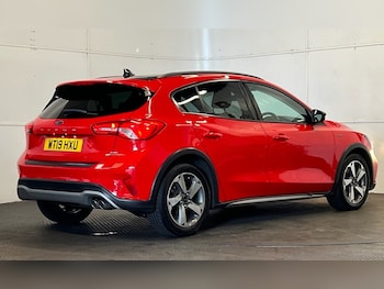 Used Ford Focus 2019 for sale - 75630517: Photo