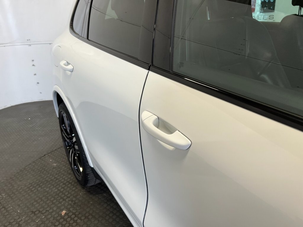 Used Porsche Cayenne 2014 for sale - 78181885: Photo 11