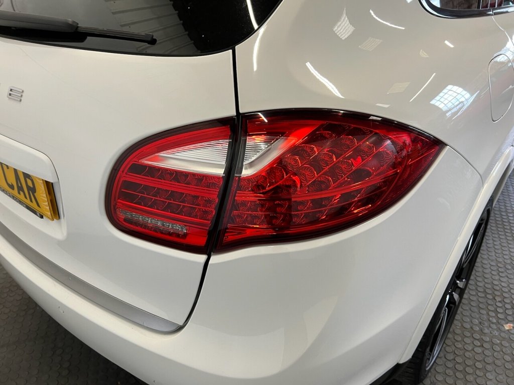 Used Porsche Cayenne 2014 for sale - 78181885: Photo 12