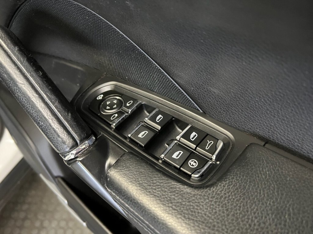 Used Porsche Cayenne 2014 for sale - 78181885: Photo 21