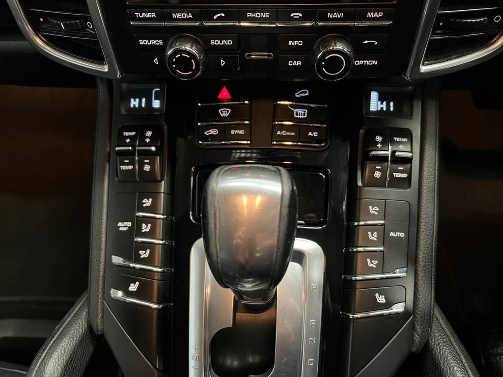Used Porsche Cayenne 2014 for sale - 78181885: Photo 25