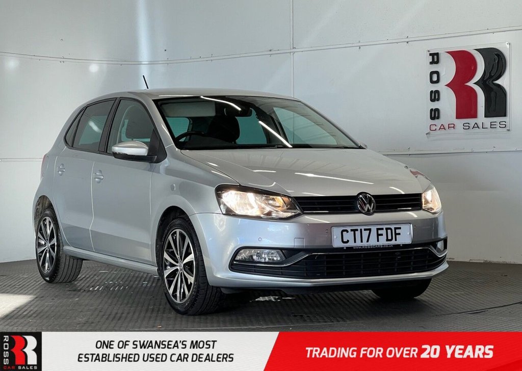 Used Volkswagen Polo 2017 for sale - 76406886: Photo 1