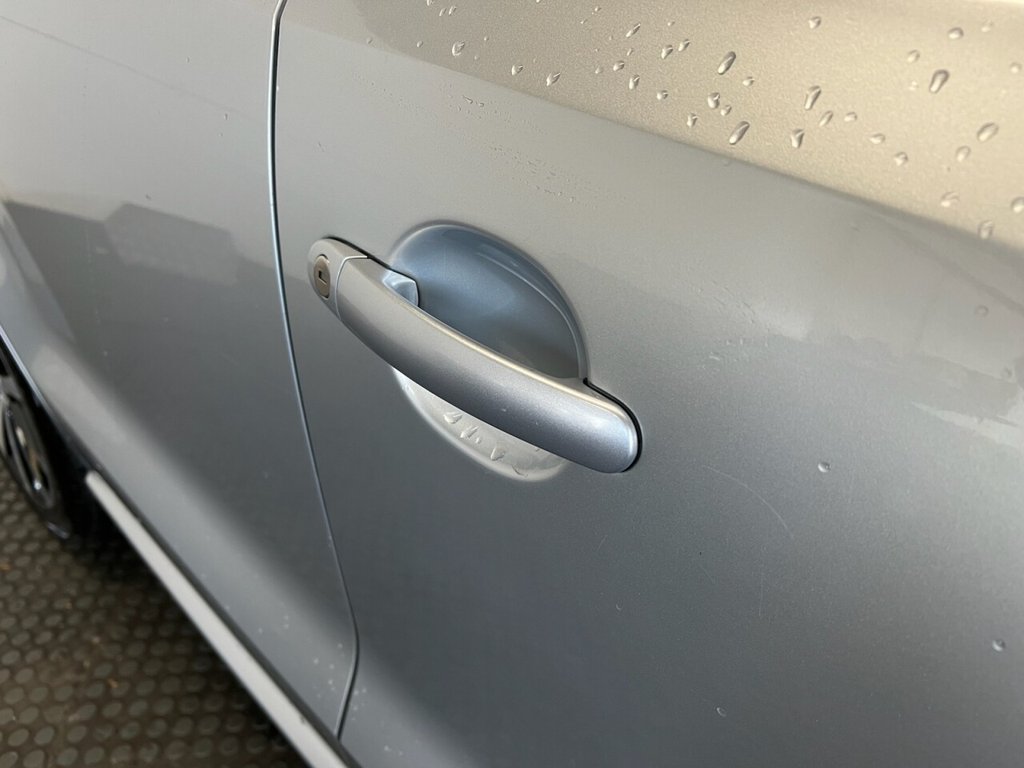 Used Volkswagen Polo 2017 for sale - 76406886: Photo 11