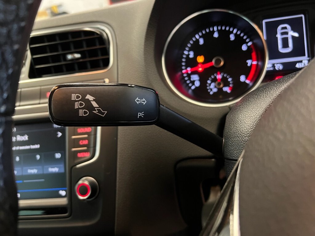 Used Volkswagen Polo 2017 for sale - 76406886: Photo 30