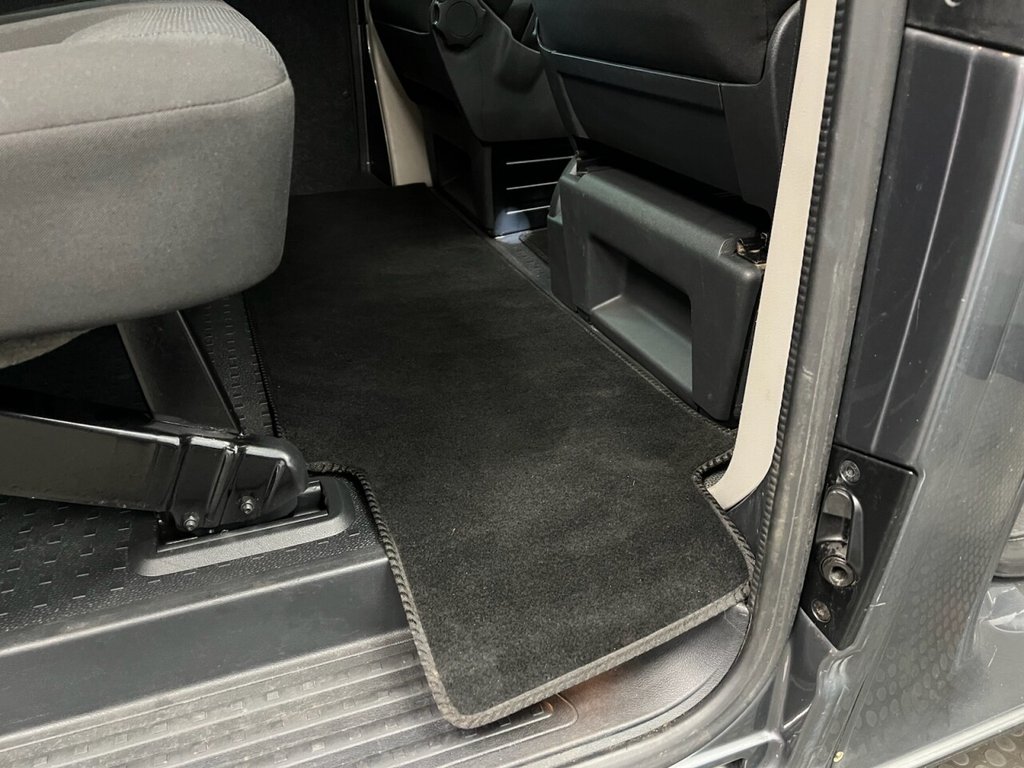 Used Volkswagen Transporter 2018 for sale - 75952944: Photo 29