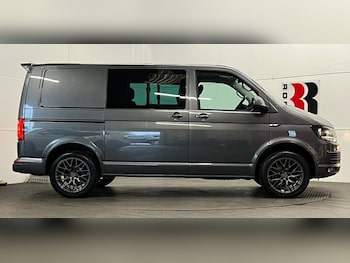 Used Volkswagen Transporter 2018 for sale - 75952944: Photo
