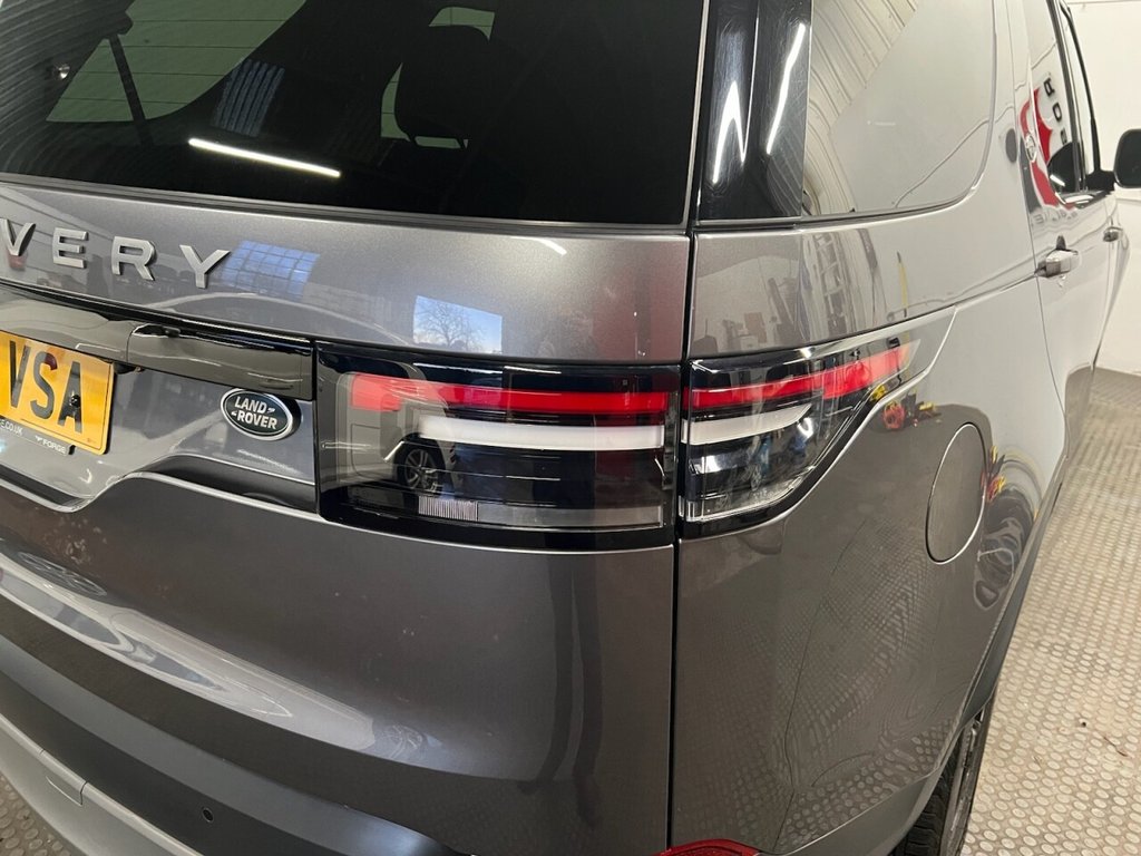 Used Land Rover Discovery 2017 for sale - 77319470: Photo 12