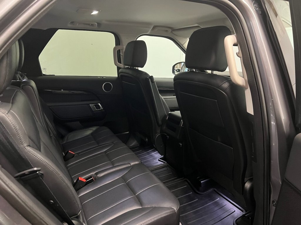 Used Land Rover Discovery 2017 for sale - 77319470: Photo 15