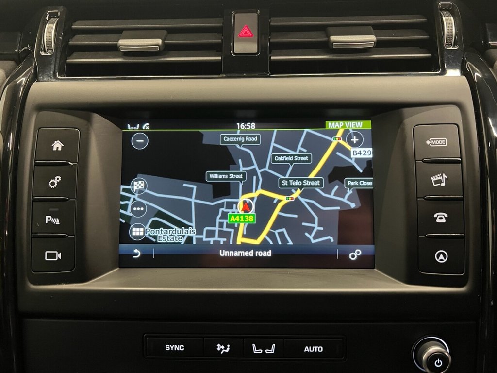 Used Land Rover Discovery 2017 for sale - 77319470: Photo 24