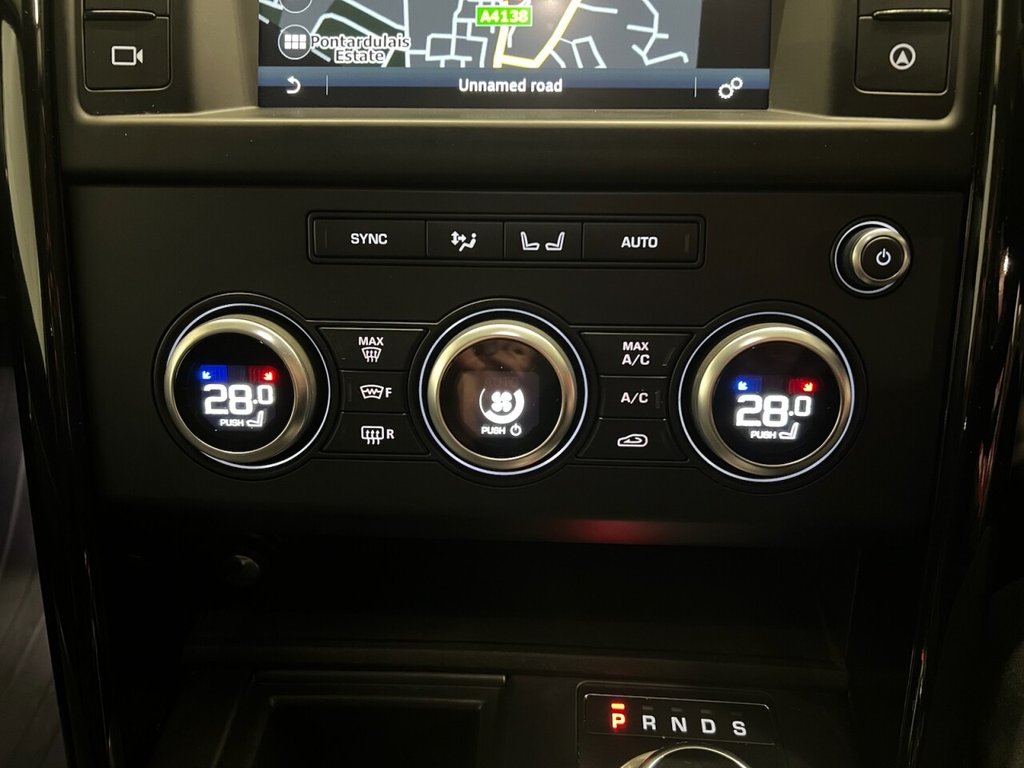 Used Land Rover Discovery 2017 for sale - 77319470: Photo 25