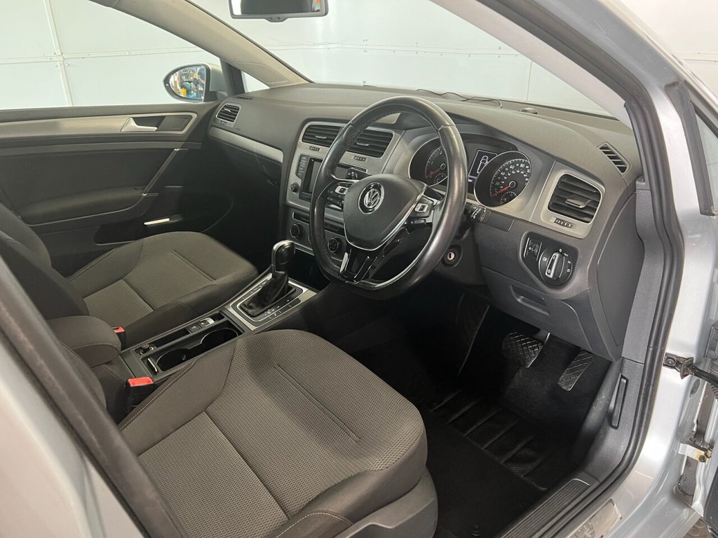 Used Volkswagen Golf 2015 for sale - 77952247: Photo 19